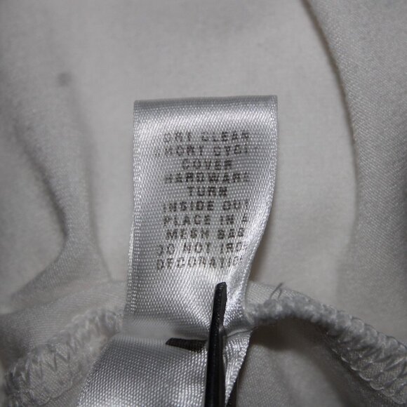 St John Jeans Sz M White Gold Studded Rhinestones Cross Rayon Spandex Tank Top - Picture 9 of 16